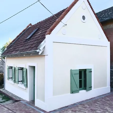 Garda Vendeghaz Feriehus *